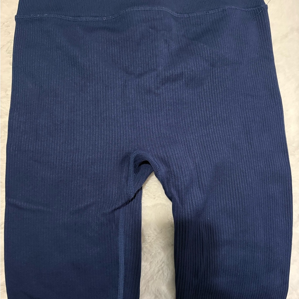 Stylish Navy Leggings